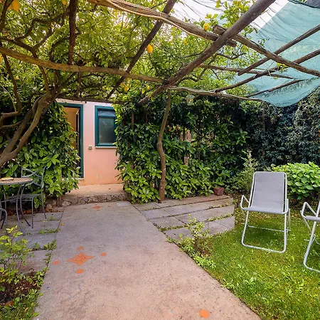 ベッド・アンド・ブレックファスト Il Roseto