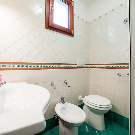 Il Roseto 3* ラヴェッロ